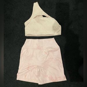 Alphalete wonder shorts and sports bra